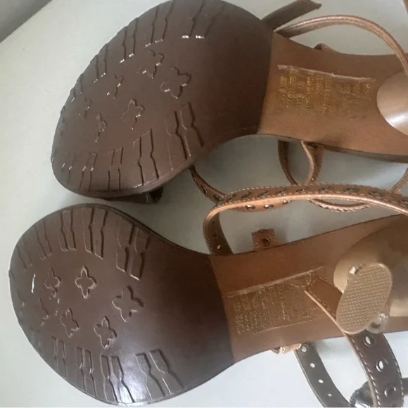 Wild Pair Brown and Tan Strappy high heel Sandals - Picture 14 of 15